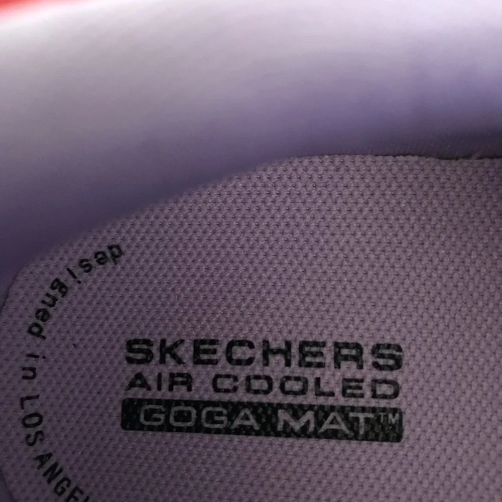 SOLD!    New! Women’s Black Skechers Go Run Consistent Vivid Horizon  Size 11. - Picture 6 of 8
